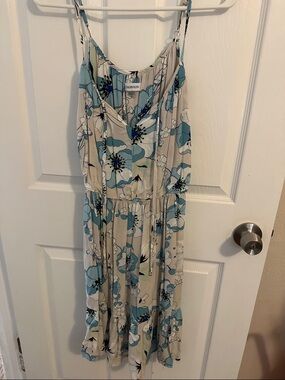 Calvin Klein Light Blue Floral Print Top